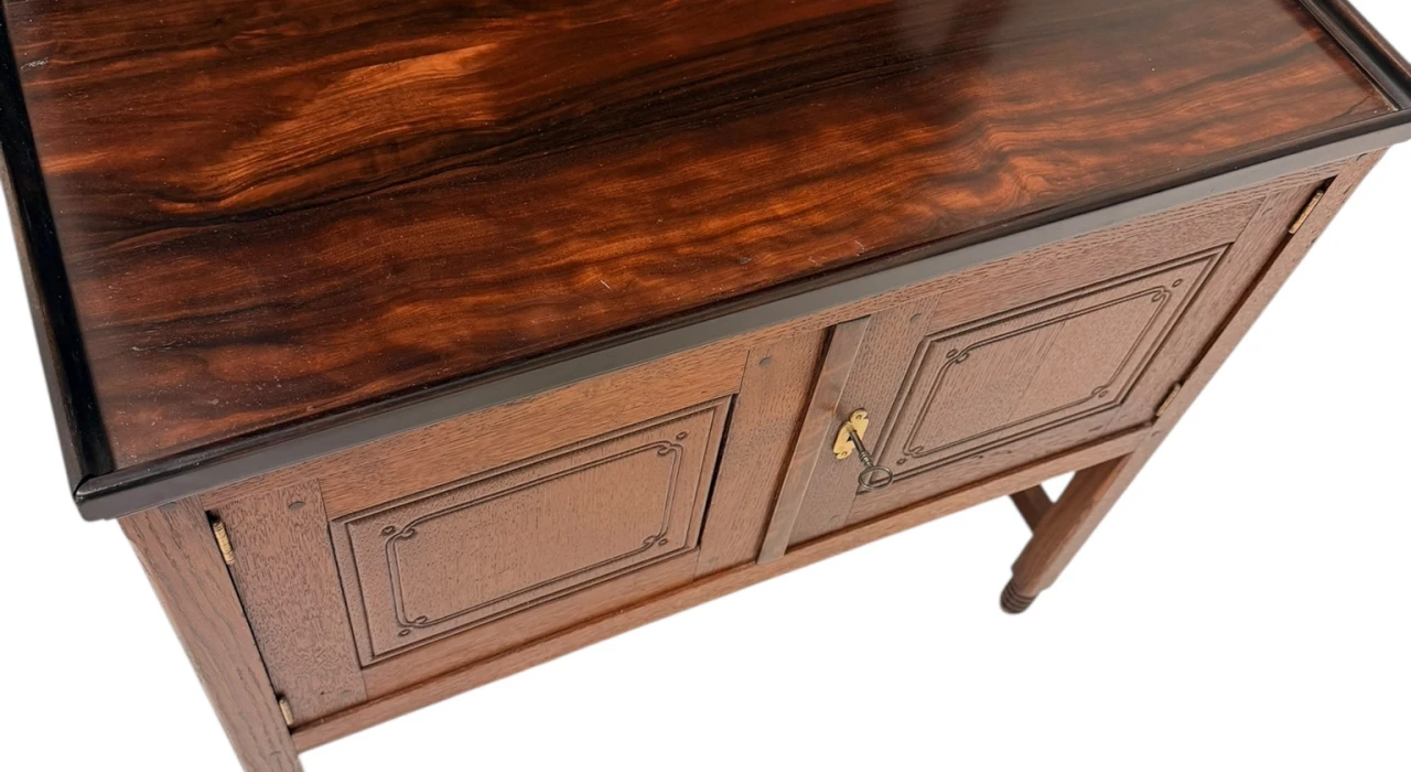 Arts & Crafts Cupboard by Jac. van den Bosch for 't Binnenhuis, 1900s